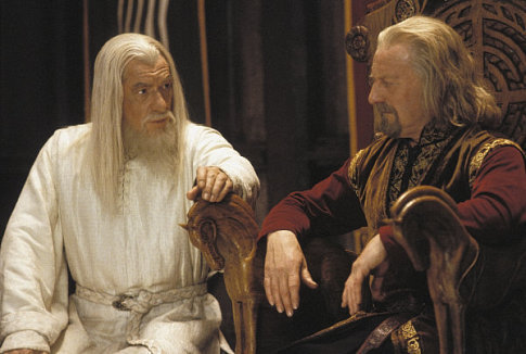 Rohanské knieža Theoden a Gandalf