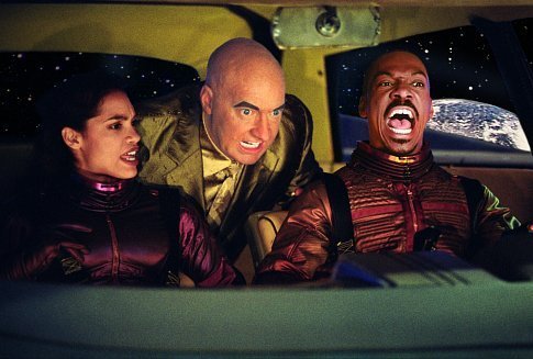 Pluto, Dina a Bruno v aute