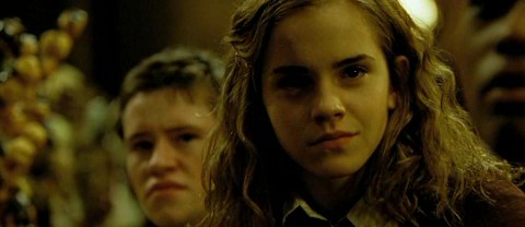 Harry Potter and the Goblet of Fire - Trailer - 5 - Hermione sa prizerá