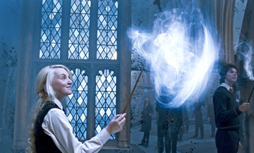 Harry Potter and the Order of Phoenix - 016 - Luna a jej patronus