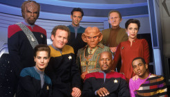 Star Trek: Vesmírna stanica DS9 - Poster