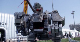 World's First Giant Robot Fight: Megabots vs Suidobashi - Scéna